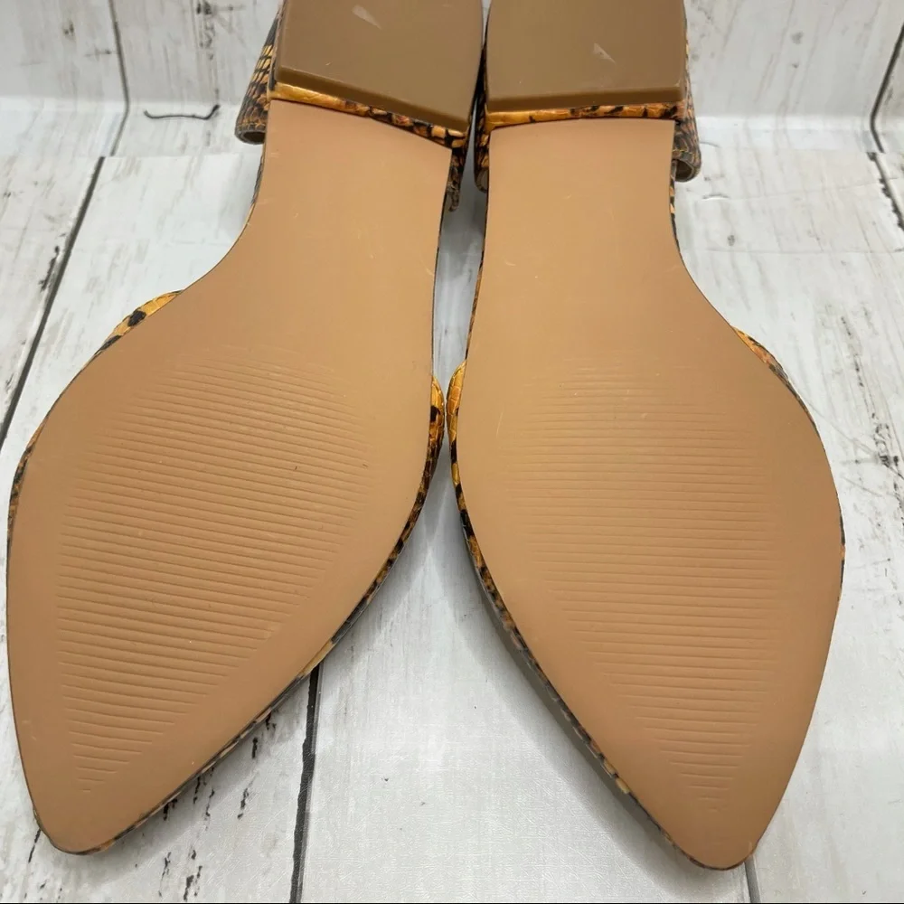 Steve Madden Genius d’Orsay in Yellow Snake Flat - Picture 3 of 13